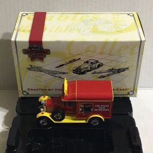 1995 Coca-Cola Matchbox Collectible